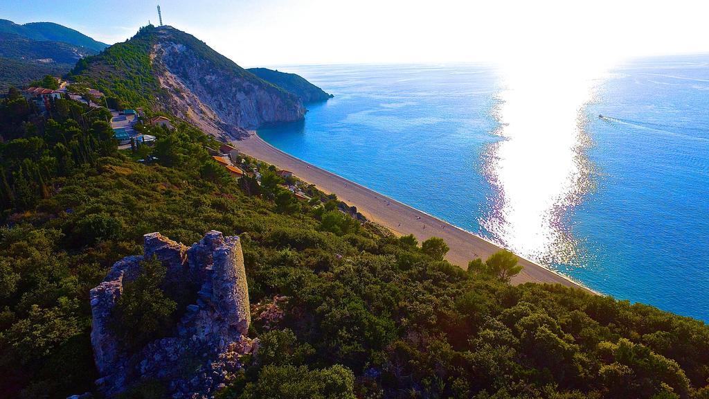 Вілла Agios Nikitas View Екстер'єр фото